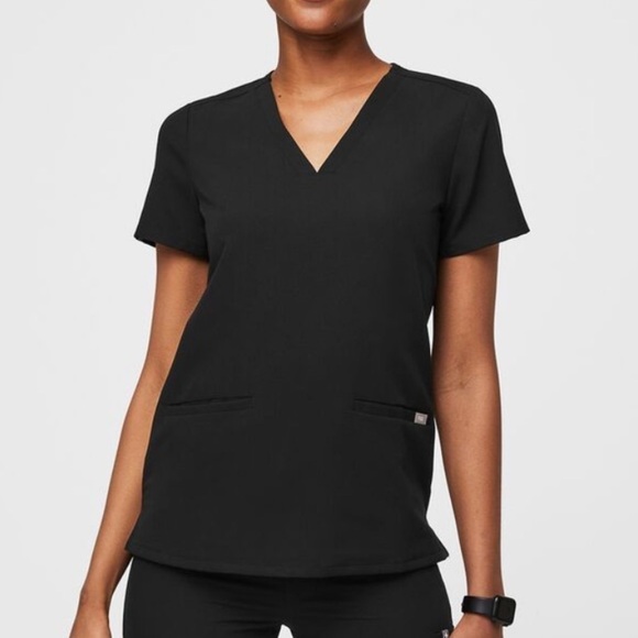 🥒 FIGS Casma Three Pocket Medical Technical Scrub Short Sleeve Top Black XXL - Picture 1 of 10